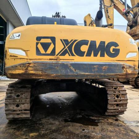 徐工XE400DK履带式挖掘机