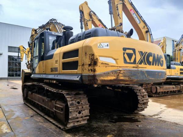 徐工XE400DK履帶式挖掘機