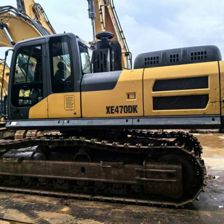 徐工XE400DK履带式挖掘机