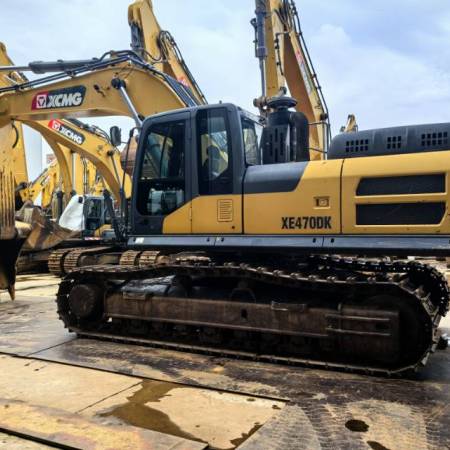 徐工XE400DK履带式挖掘机