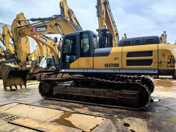 徐工XE400DK履帶式挖掘機