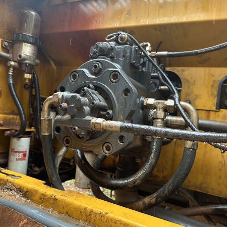 徐工XE400DK履带式挖掘机