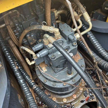 徐工XE400DK履带式挖掘机