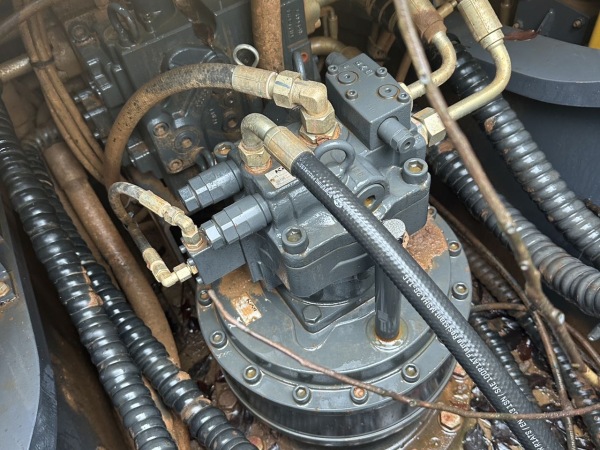 徐工XE400DK履帶式挖掘機(jī)