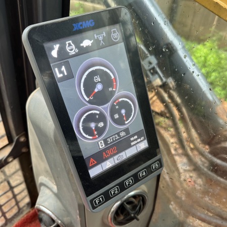 徐工XE400DK履带式挖掘机