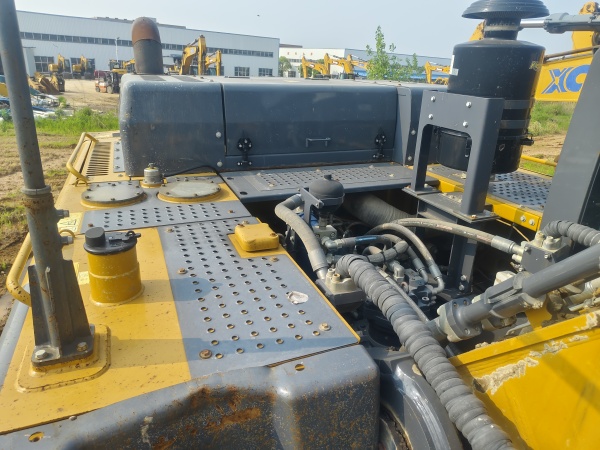 徐工XE550DK履帶式挖掘機(jī)