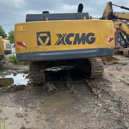 徐工XE490DK履带式挖掘机