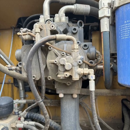 徐工XE490DK履带式挖掘机