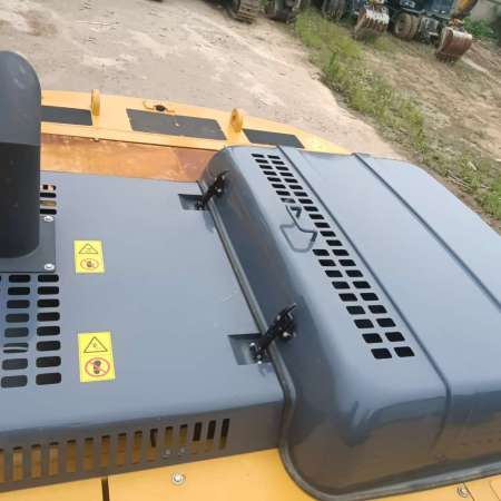 徐工XE370D履带式挖掘机