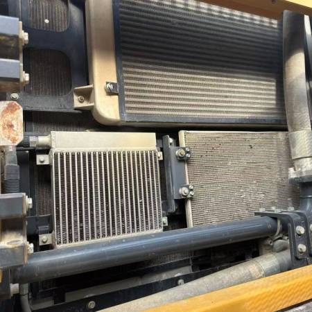 徐工XE550DK履带式挖掘机