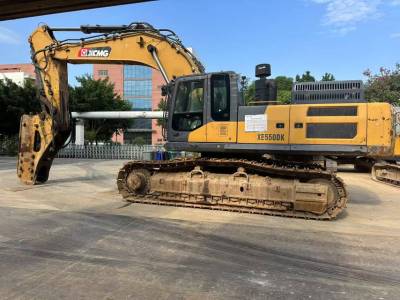 徐工XE550DK履帶式挖掘機