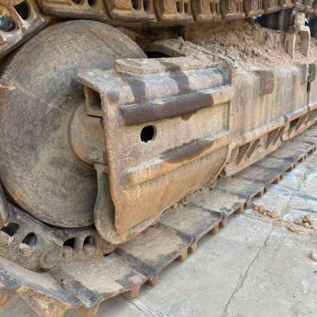 徐工XE550DK履带式挖掘机