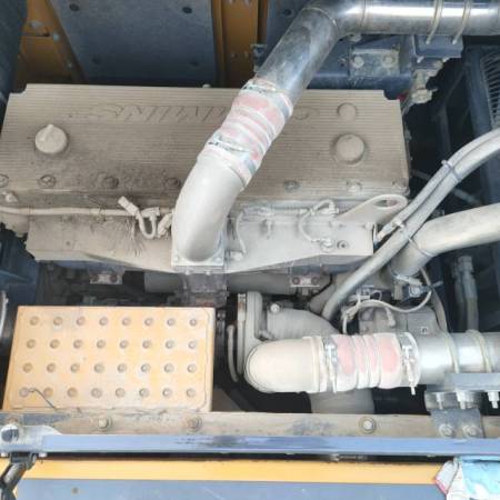 徐工XE490DK履带式挖掘机