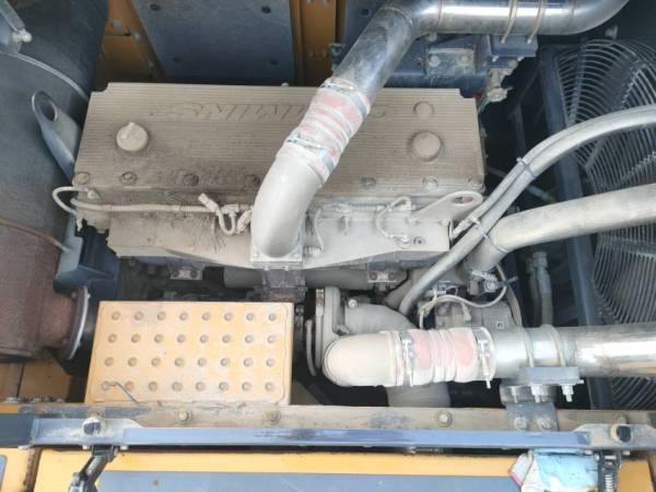 徐工XE490DK履帶式挖掘機(jī)