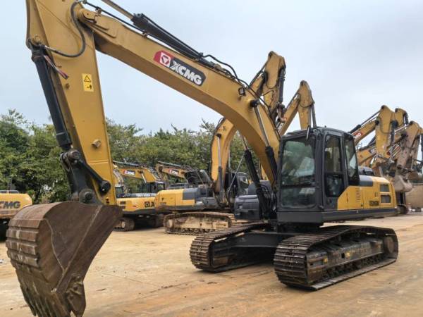 徐工XE225DK履帶式挖掘機(jī)