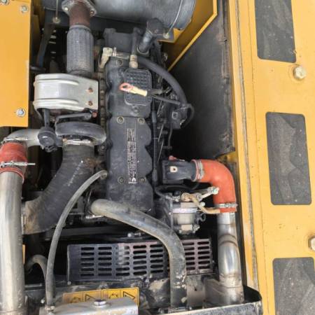 徐工XE245DK履带式挖掘机