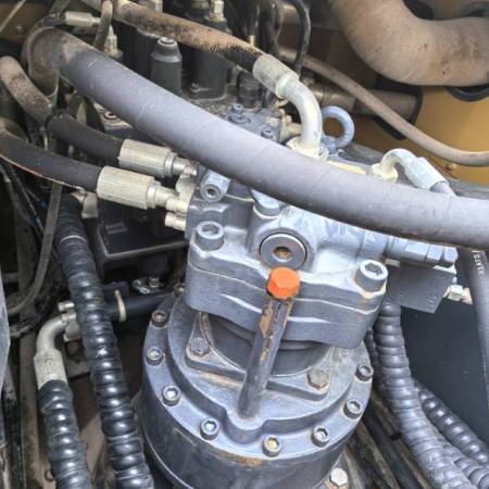 徐工XE245DK履带式挖掘机