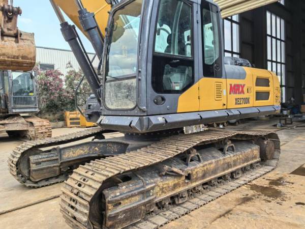 徐工XE245DK履帶式挖掘機