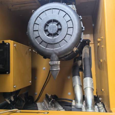 徐工XE245DK履带式挖掘机