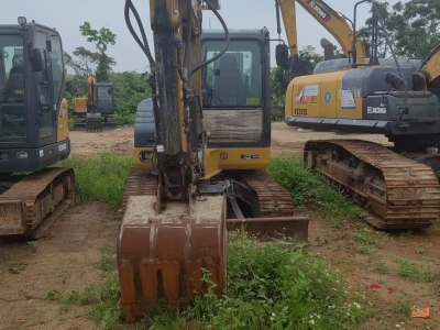 徐工XE60D履帶式挖掘機