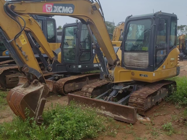 徐工XE60D履帶式挖掘機(jī)