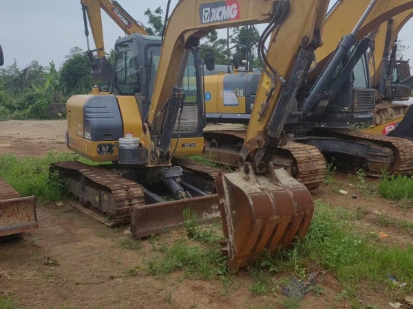 徐工XE60D履帶式挖掘機(jī)