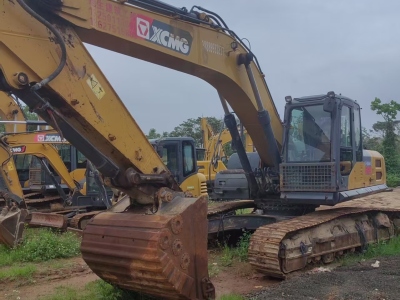 徐工XE245DK履帶式挖掘機