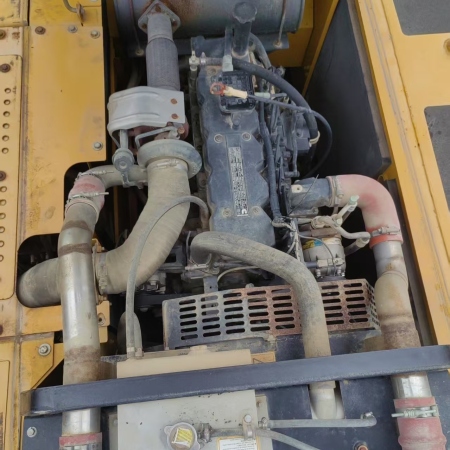 徐工XE245DK履带式挖掘机