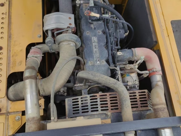 徐工XE245DK履帶式挖掘機(jī)