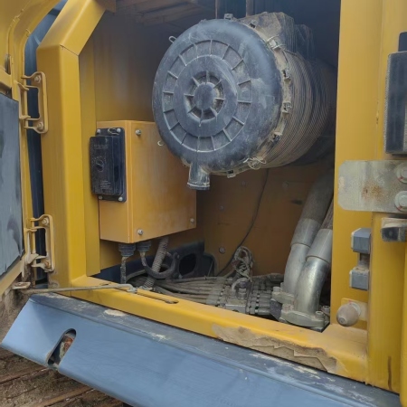 徐工XE245DK履带式挖掘机