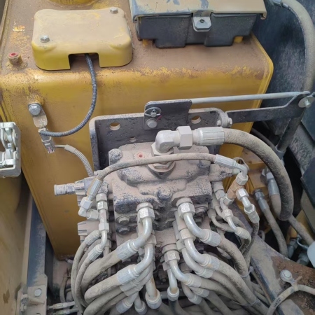 徐工XE60GA履带式挖掘机