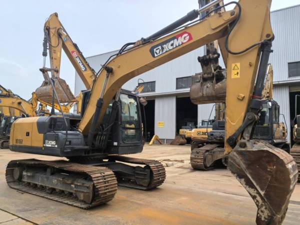 徐工XE155D履帶式挖掘機(jī)