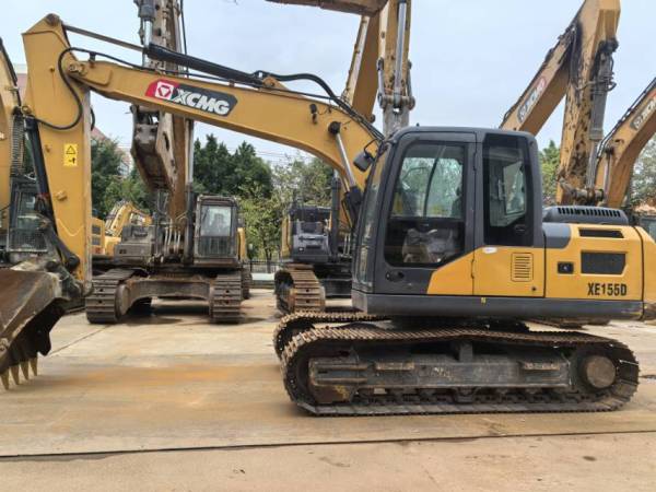 徐工XE155D履帶式挖掘機(jī)