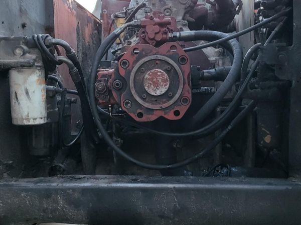 日立ZX330履帶式挖掘機(jī)