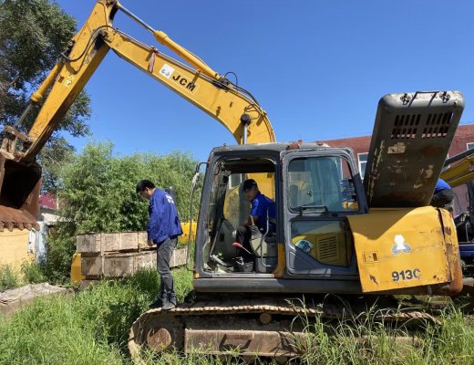 山重建机JCM913A履带式挖掘机