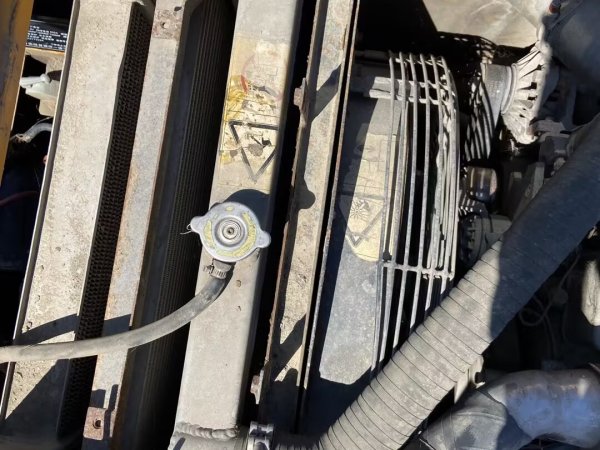 山重建機(jī)JCM913A履帶式挖掘機(jī)