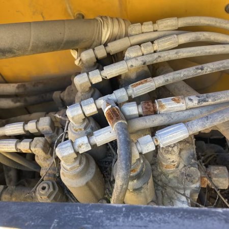 山重建机JCM913A履带式挖掘机