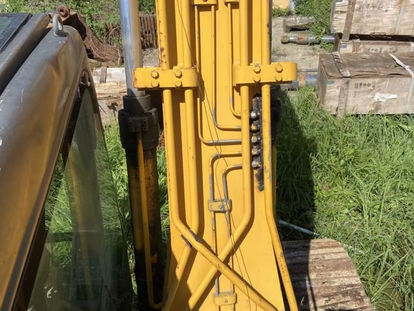 山重建機(jī)JCM913A履帶式挖掘機(jī)