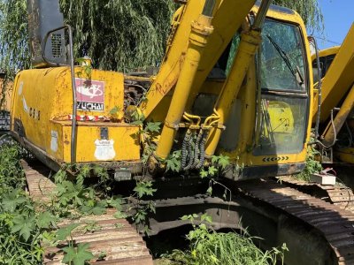 玉柴YC135-8履帶式挖掘機