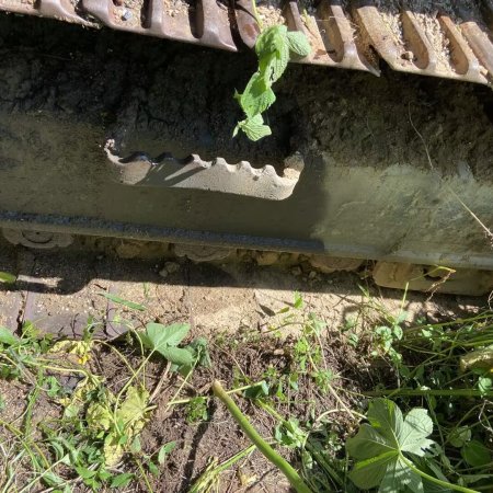 玉柴YC135-8履带式挖掘机