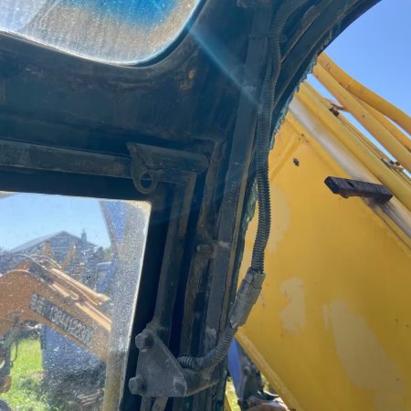 玉柴YC135-8履带式挖掘机