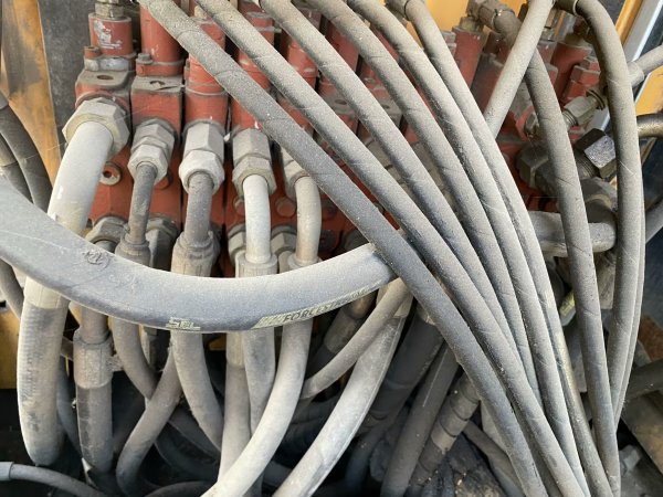 雷沃重工FR60-7履帶式挖掘機