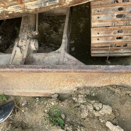 雷沃重工FR60-7履带式挖掘机