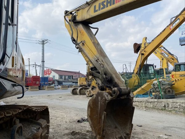 力士德SC220.7履帶式挖掘機