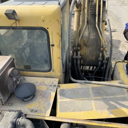 力士德SC220.7履带式挖掘机