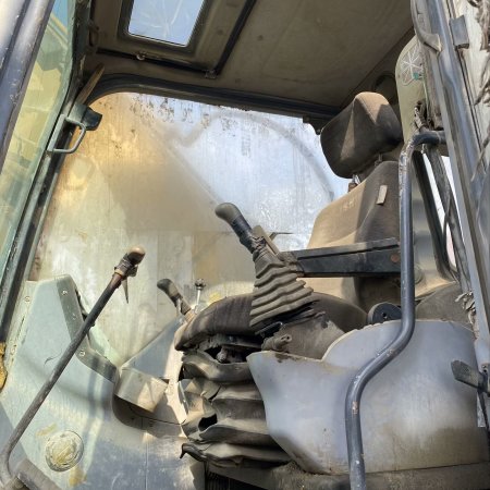 力士德SC220.7履带式挖掘机