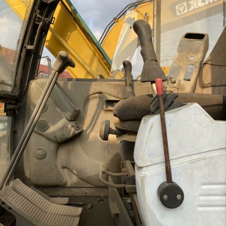 卡特重工CT80-8A履带式挖掘机