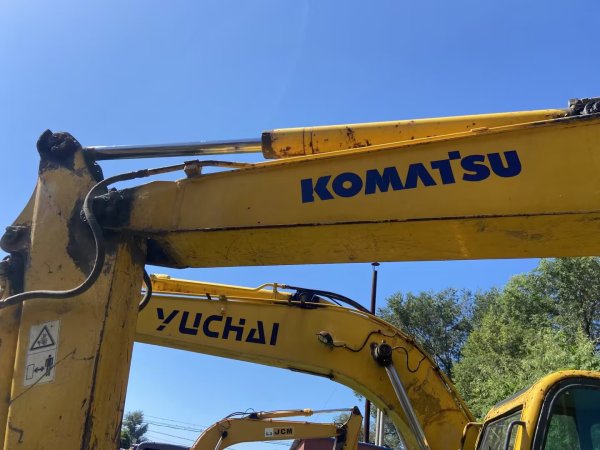 小松PC60-7履帶式挖掘機(jī)