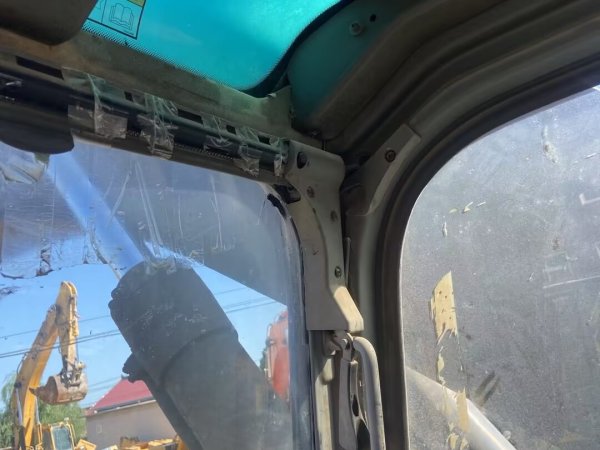 沃爾沃EC290履帶式挖掘機(jī)