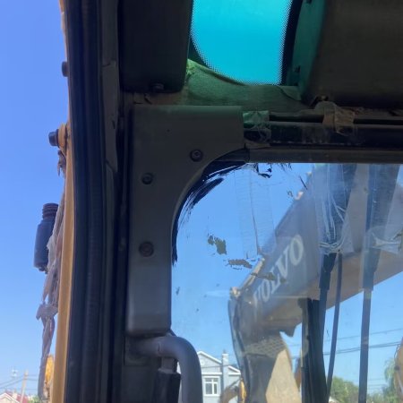 沃尔沃EC290履带式挖掘机